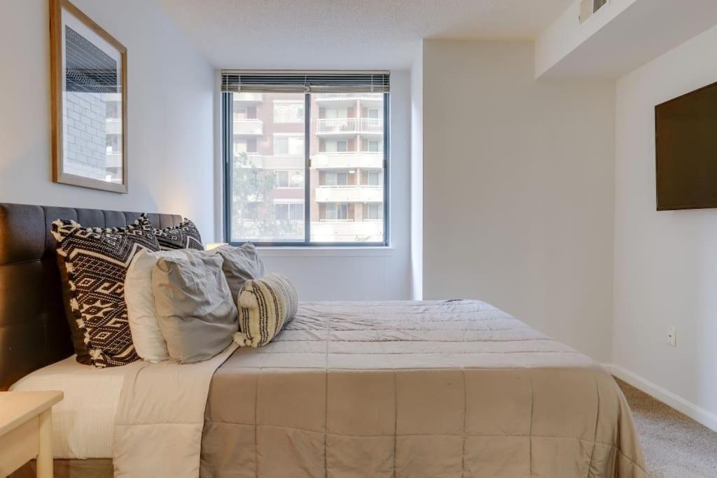 Sensational 1 Bedroom Condo At Ballston Place With Gym Άρλινγκτον Εξωτερικό φωτογραφία