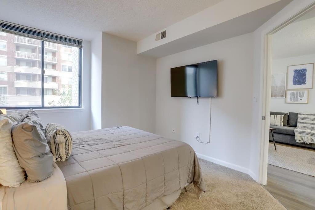 Sensational 1 Bedroom Condo At Ballston Place With Gym Άρλινγκτον Εξωτερικό φωτογραφία